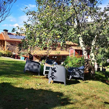 Casa Do Morcego Guest House Valdovino Exterior photo
